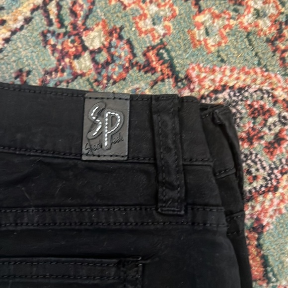 REMOVING TODAY NOT TAKE LESS SP Black Label Distressed Black Skinny Jeans - Picture 3 of 9